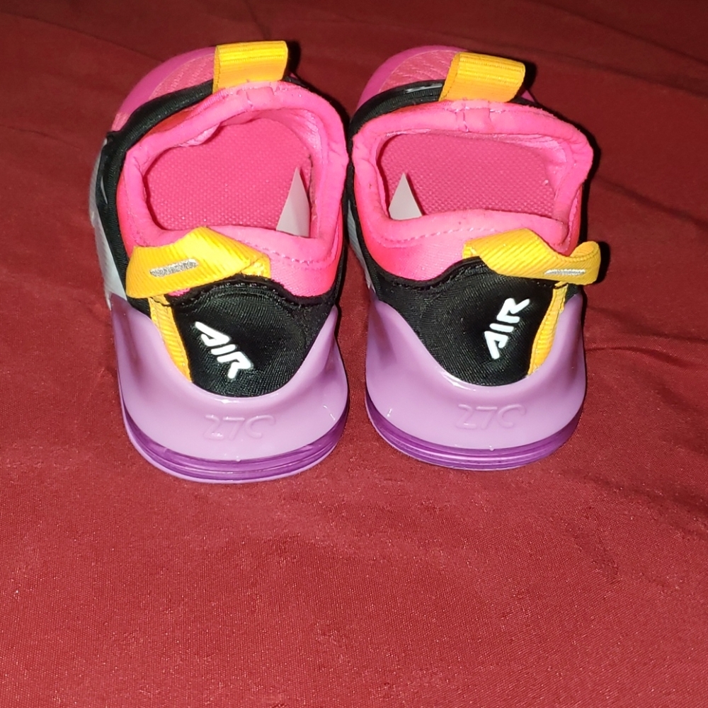 Kids air max size 5c
